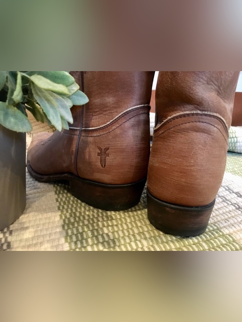 Women’s Frye Shortie Cowboy Boots
Ankle Booties Western - Picture 2 of 6